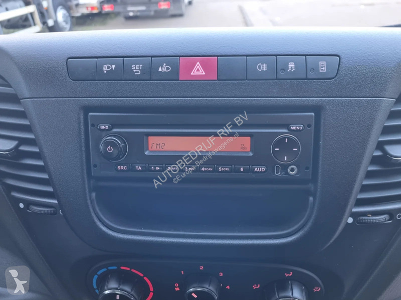 Iveco 35C11 Bakwagen Laadklep 22m3 2.48 hoog van