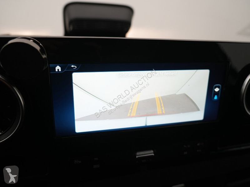 Mercedes 315 CDI van