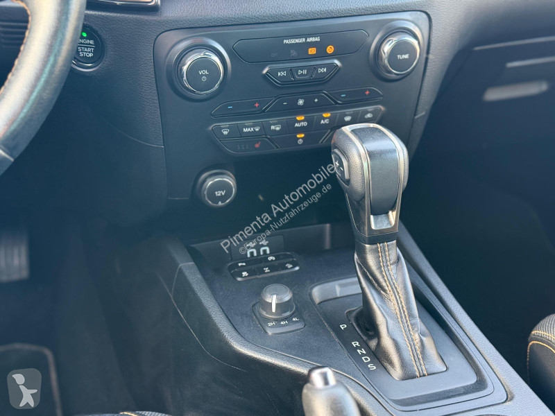 Užitkové vozidlo Ford Wildtrak Extrakabine 4x4...
