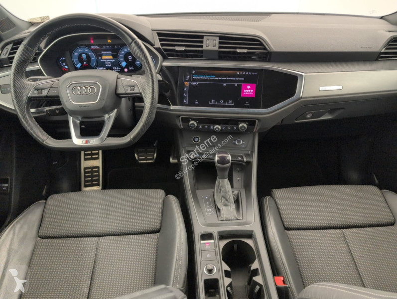 Audi Q3 Transporter