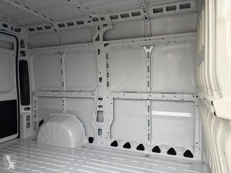 Peugeot  BOXER FOURGON Transporter