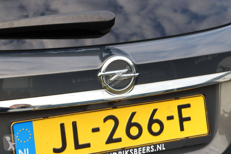 Véhicule utilitaire Opel