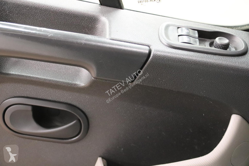 Autoutilitară Renault AUTO HOOGWERKER KLUBB K32...
