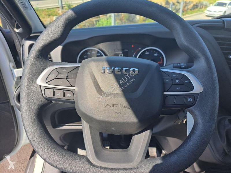 Furgoneta Iveco 35C16 160CV 3L ALUMINIUM 4M...