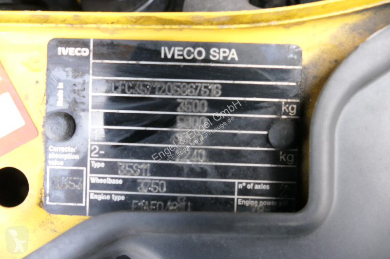 Furgoneta Iveco Daily 35 S11 C30C AUTOMATIK...