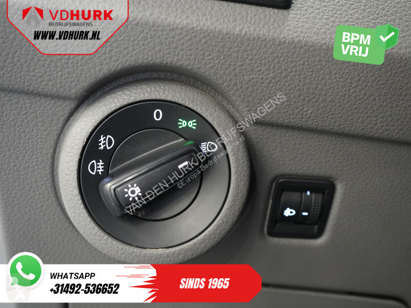 Véhicule utilitaire Volkswagen T6.1 2.0 TDI 150...