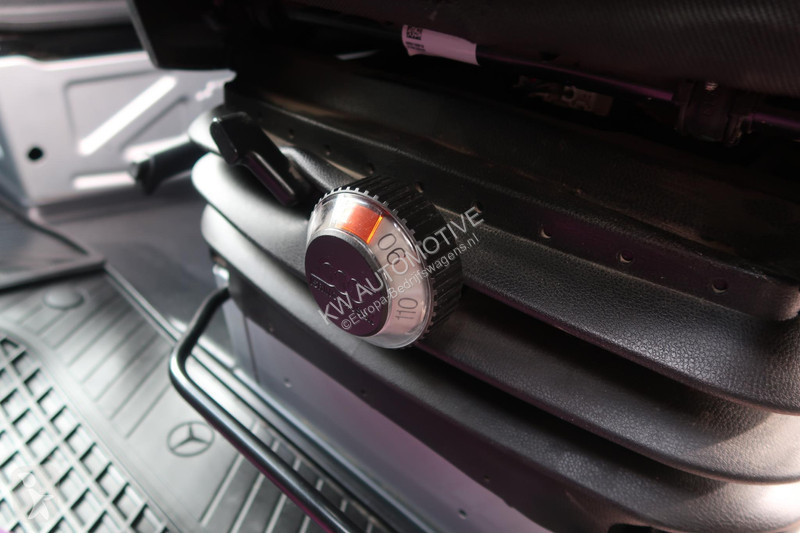Užitkové vozidlo Mercedes 319 3.0 CDI L2H2 V6...