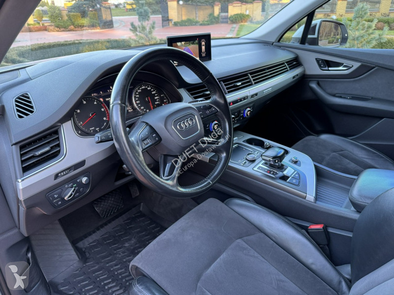 Véhicule utilitaire Audi Q7