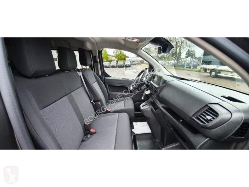 Véhicule utilitaire Opel VIVARO M1 2900 2.5...