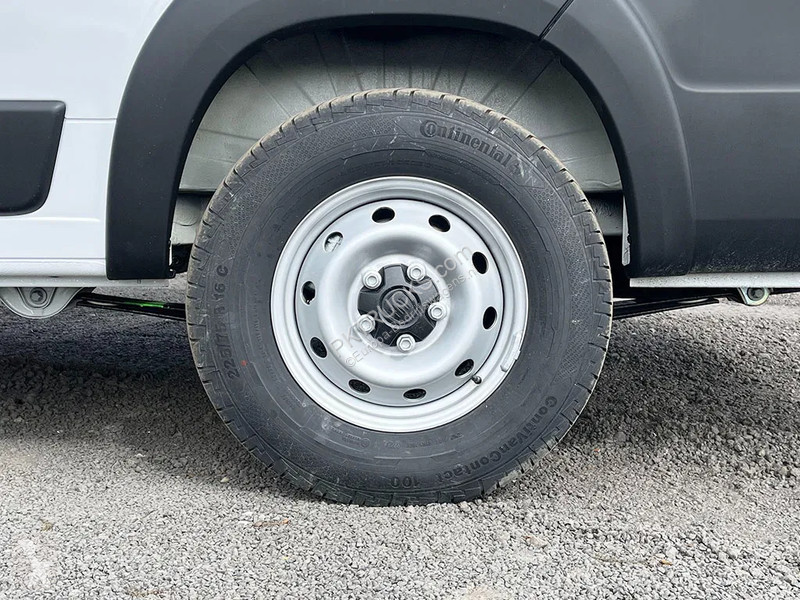 Véhicule utilitaire Fiat XL4H2 Mini Bus (10 units)