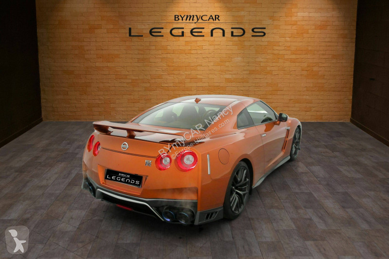 Autoutilitară Nissan GT-R 3.8 V6 570