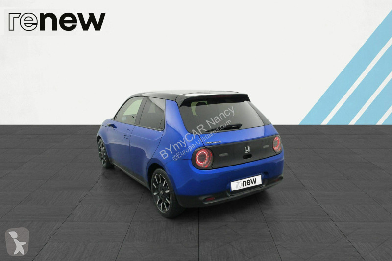 Véhicule utilitaire Honda Honda e