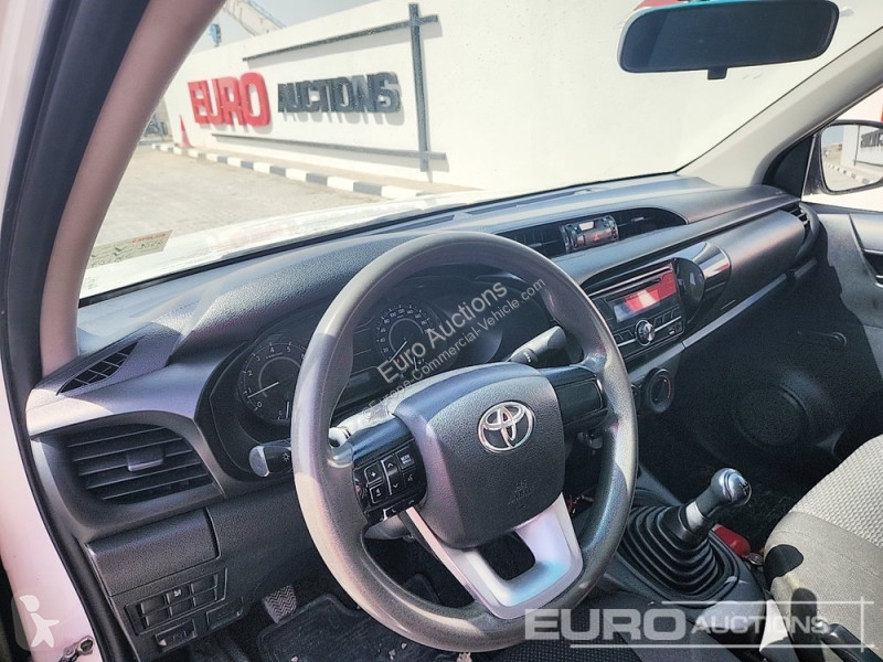 Véhicule utilitaire Toyota Hilux