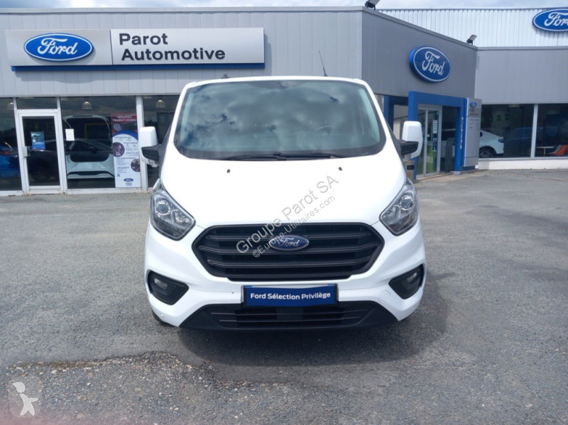 Véhicule utilitaire Ford 300 L2H1 2.0 EcoBlue...