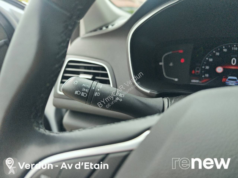 Užitkové vozidlo Renault Megane IV Berline Blue...
