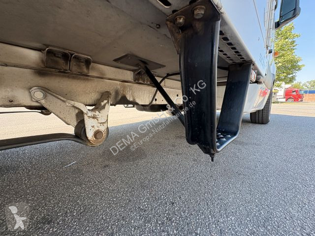 Véhicule utilitaire Mercedes 314*Carrier*2...