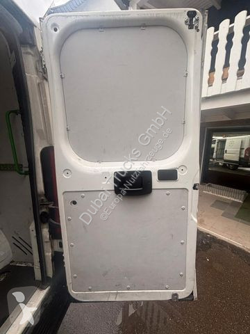 Nyttofordon Peugeot Kasten 330 L1H1 Pro 120...