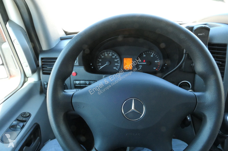 Véhicule utilitaire Mercedes Sprinter 519 CDI...
