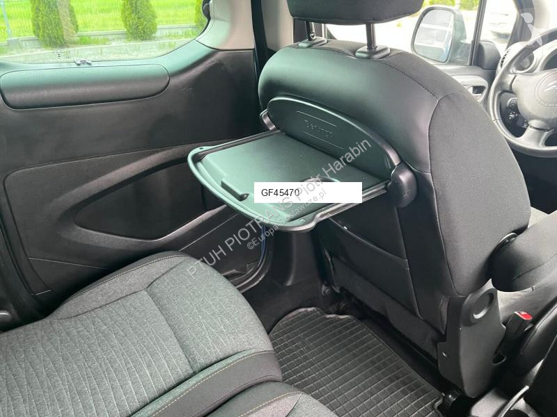 Véhicule utilitaire Citroën BERLINGO MULTISPACE...