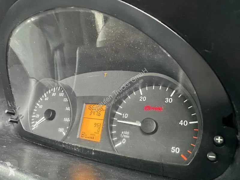 Utilaje pentru drumuri Mercedes CDI...
