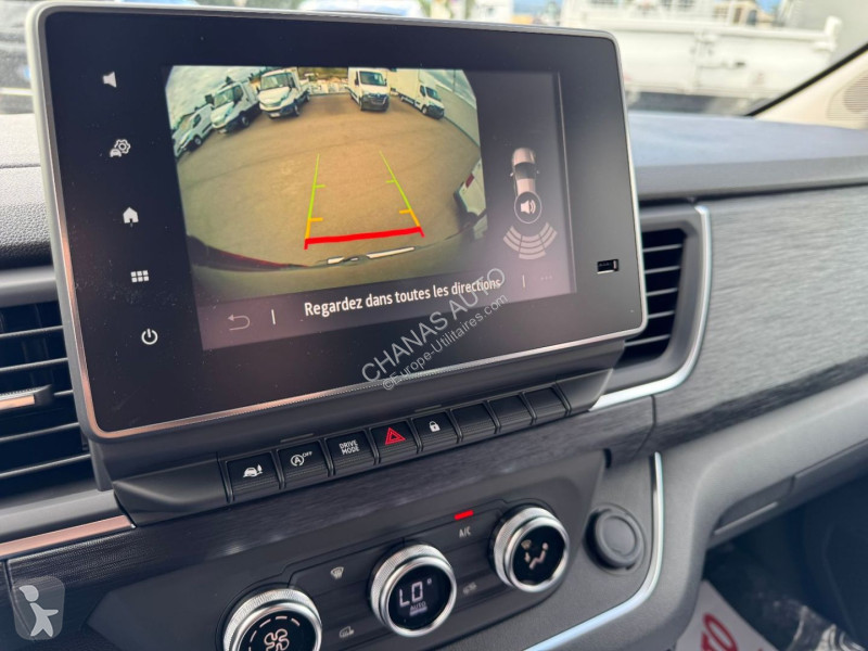 Veicolo commerciale Renault L2H1 3T BLUE DCI...
