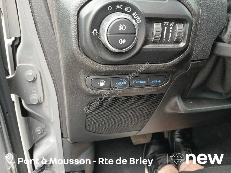 Autoutilitară Jeep Wrangler Unlimited 4xe 2.0 l...
