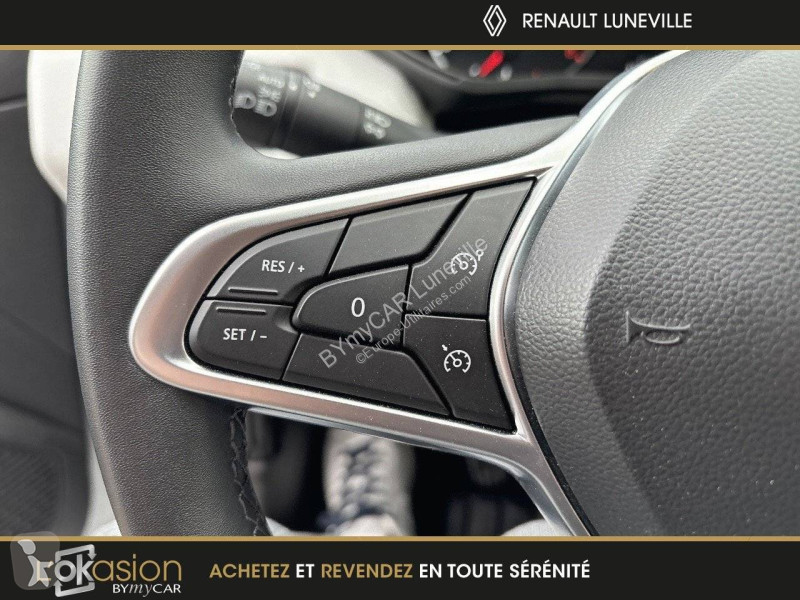 Veicolo commerciale Renault Clio TCe 90