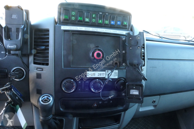 Véhicule utilitaire Mercedes Sprinter 519 CDI...