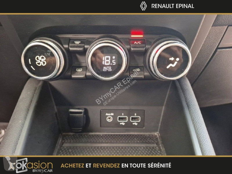 Veicolo commerciale Renault Captur E-Tech...