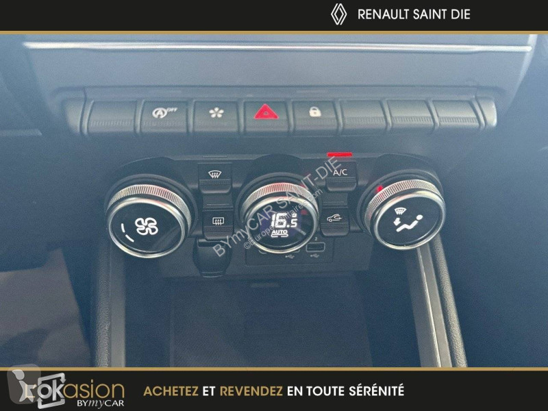 Véhicule utilitaire Renault Clio TCe 130 EDC FAP