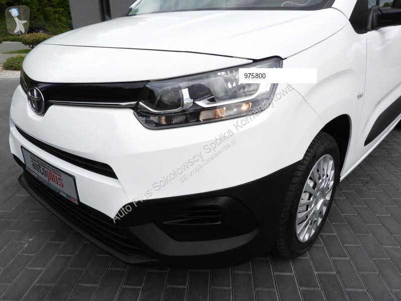 Užitkové vozidlo Toyota CITY  FURGON CHŁODNIA...