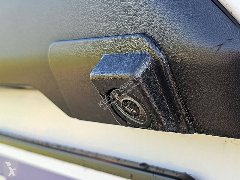 Autoutilitară Ford 2.0 L2 Dubbel Cabine AC!