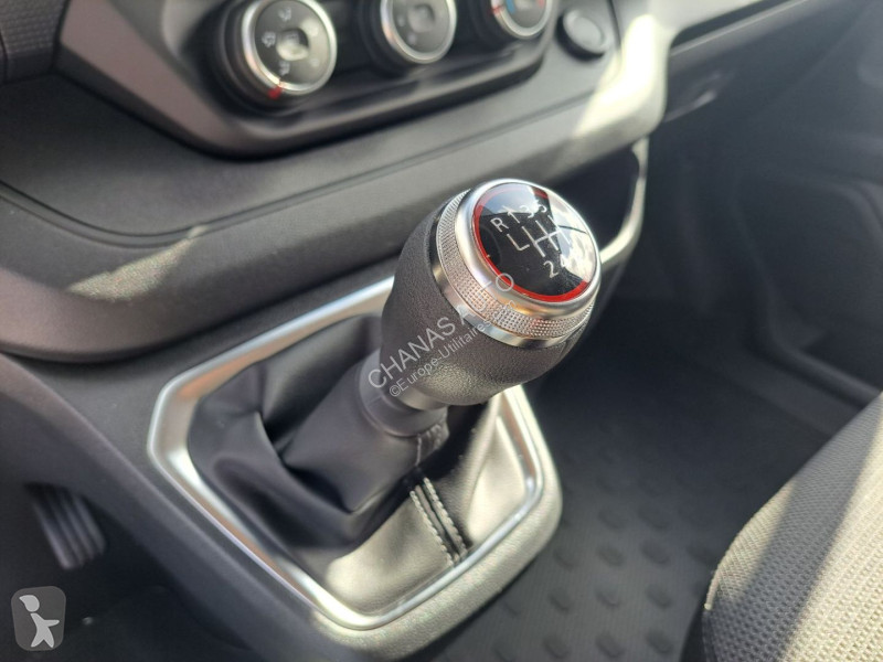 Veicolo commerciale Renault L2H1 3T BLUE DCI...