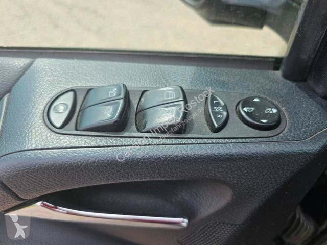 Véhicule utilitaire Mercedes 3.0 CDI AMBIENTE...