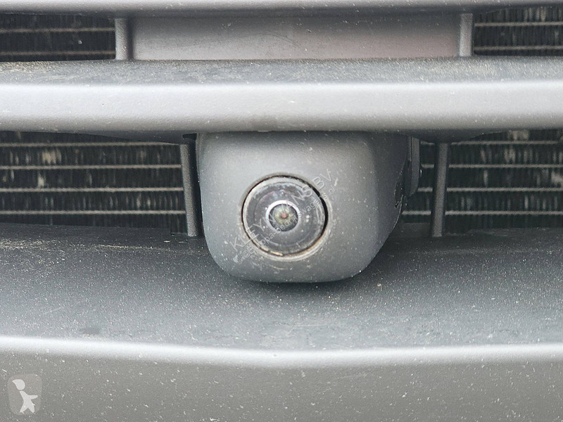 Užitkové vozidlo Mercedes 317 L3H2 Navi 360 Camera