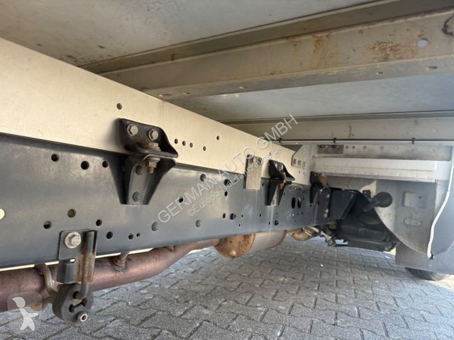 Nyttofordon Iveco 35C16 Koffer Ladebordwand 500kg