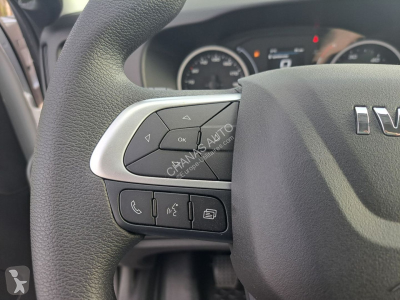 Autoutilitară Iveco 35C18 180CV 3L CAISSE HAYON...