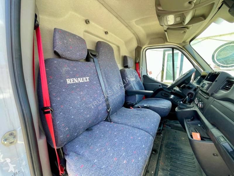 Autoutilitară Renault