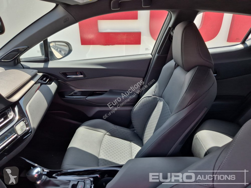 Furgoneta Toyota CHR
