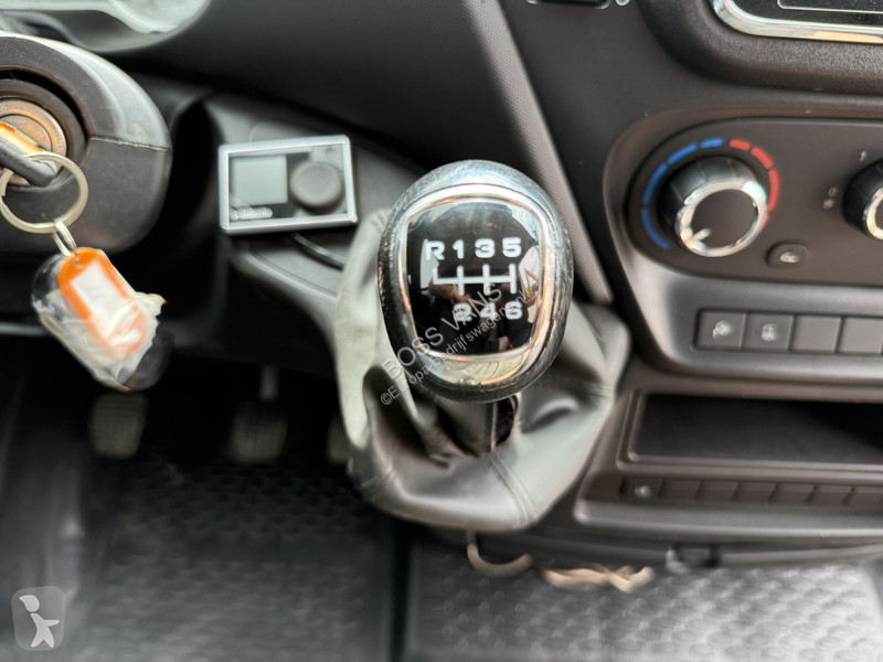 Nyttofordon Iveco 35C18 3.0 L2H2 Airco Cruise...