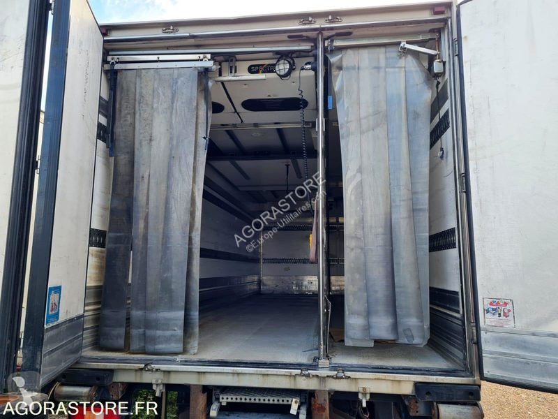 Camion Volvo FE