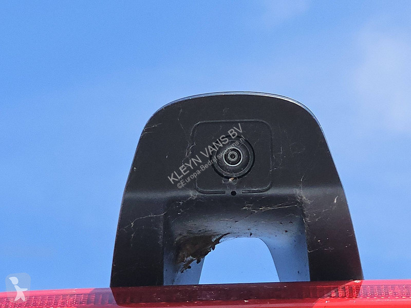 Veicolo commerciale Mercedes 317 L2H2...