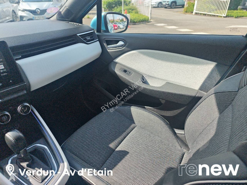 Véhicule utilitaire Renault Clio E-Tech 140 - 21N