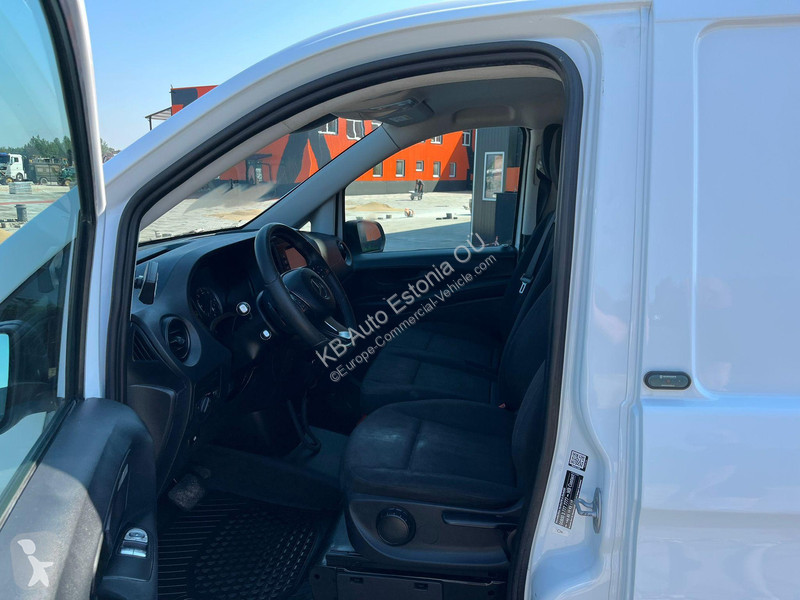 Autoutilitară Mercedes NEOS 100 Vito