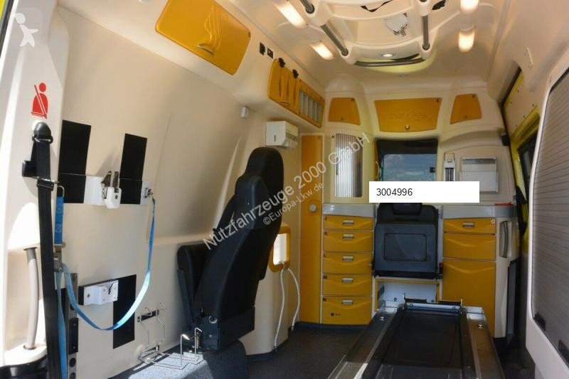 Veículo utilitário Mercedes Delfis -...