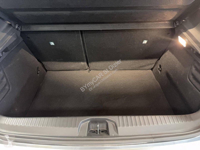 Užitkové vozidlo Renault Clio E-Tech full...