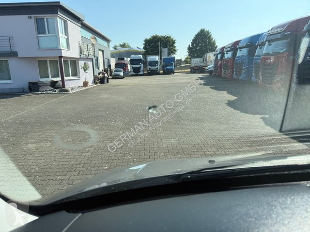 Autoutilitară Iveco 35S18H8V L4H2 Hi-Matic