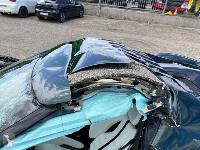 Autoutilitară Ferrari