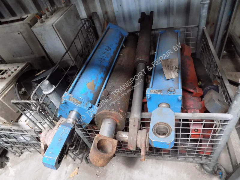 Bedrijfswagen Hiab kraan stempels - crane stamp...