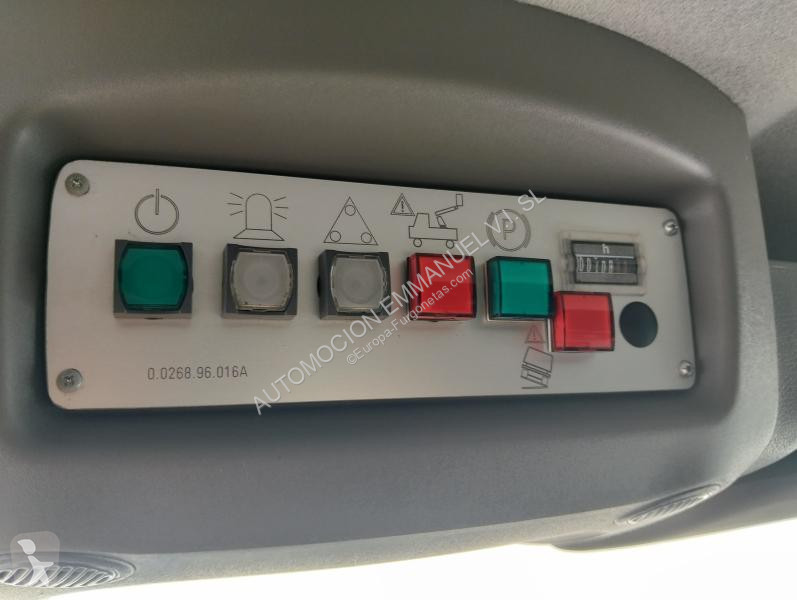 Bedrijfswagen Renault 2.3 DCI 125